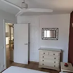Acogedor En דניה