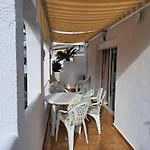 Acogedor En דירה